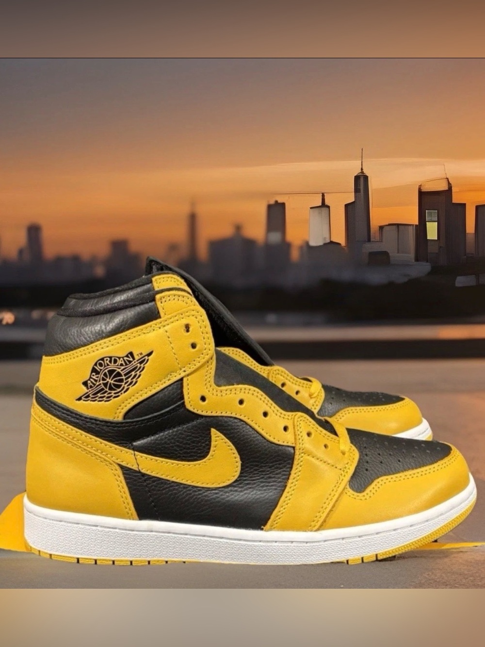 Jordan 1 Retro OG High Pollen Size 9.5 Black/Yellow